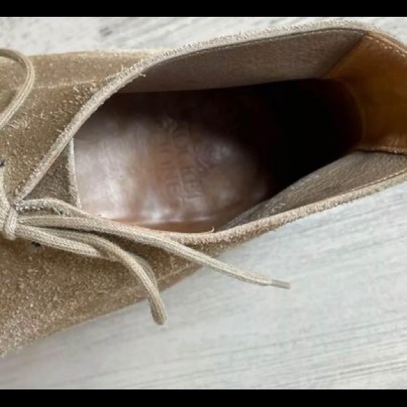 Crockett & Jones size 10.5D-E UK size 9.5E Heartland suede chukka boots. - Picture 7 of 7